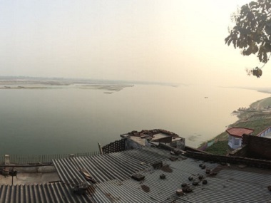 UP Election 2017: Ghazipur, once a 'red' citadel, is now a myriad of caste, political complexities UP Election 2017: Ghazipur, once a 'red' citadel, is now a myriad of caste, political complexities