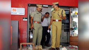 Malayalam poet K Sreekumar attacked by BJP/RSS workers in Kerala's Kollam district; six men taken into custody