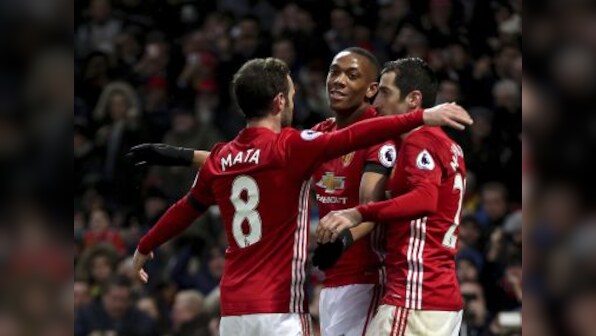 Premier League roundup: Manchester United ease past Watford, Southampton thrash Sunderland