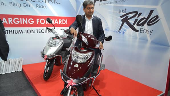 Hero Electric Flash e-scooter launched in India at Rs 19,990