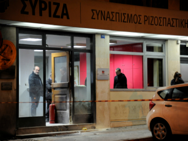 Greece: Ruling party Syriza's Athens HQ hit with Molotov cocktails Greece: Ruling party Syriza's Athens HQ hit with Molotov cocktails