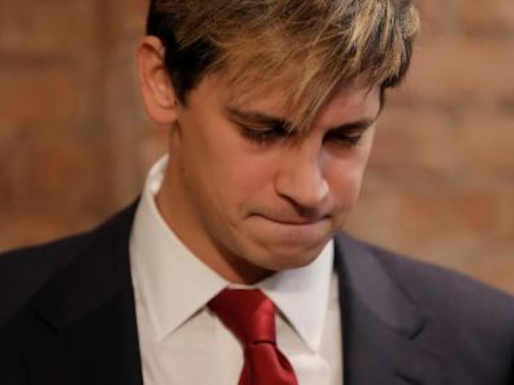 Milo Yiannopoulos, far-right firebrand, quits Breitbart over pedophilia remarks