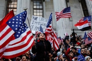 Demonstrators participate in a protest against U.S. President Donald Trump's travel ban in the Brooklyn borough of New York. REUTERS.