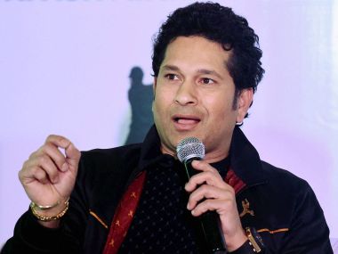 Sachin Tendulkar heaps praise on Virat Kohli, hopes runs keep flowing from his bat Sachin Tendulkar heaps praise on Virat Kohli, hopes runs keep flowing from his bat
