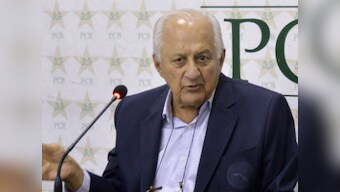 ICC Champions Trophy 2017: PCB to review Mickey Arthur and Co. after the tournament