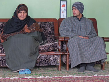 Afzal Guru's son Galib demands mortal remains of his father back, blames separatists of inaction Afzal Guru's son Galib demands mortal remains of his father back, blames separatists of inaction