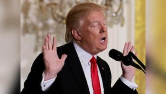 Russia tried to use Donald Trump advisers to influence presidential election, claims report