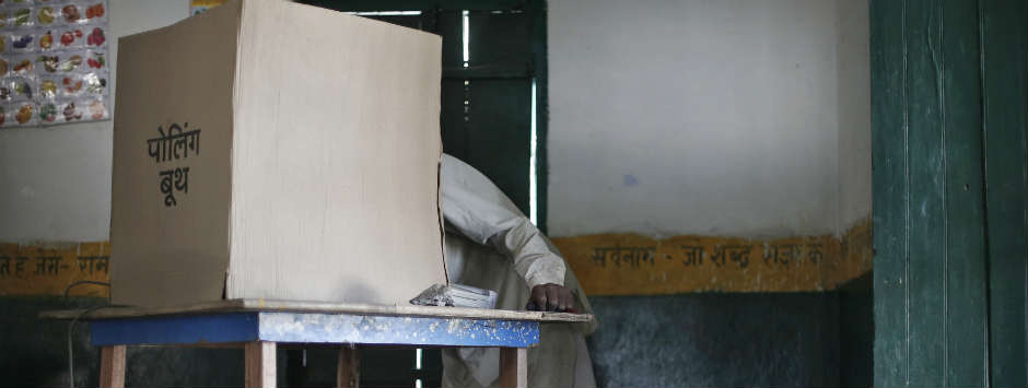 Uttarakhand Election 2017 as it happened: Voter turnout 68 percent till 5 pm; Karnaprayag polling deferred to 9 March Uttarakhand Election 2017 as it happened: Voter turnout 68 percent till 5 pm; Karnaprayag polling deferred to 9 March