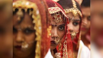 No more big fat weddings for Kashmir: Govt limits number of guests and food served