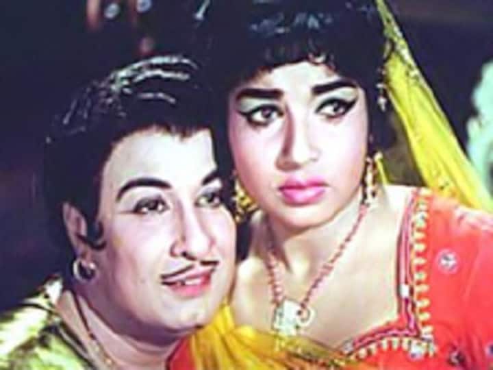 Jayalalithaa and MGR's best song-and-dance numbers in Tamil cinema: Throwback Thursday