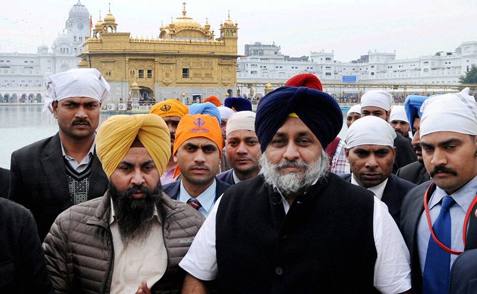 Punjab deputy Sukhbir Singh Badal seeking divine blessings at Golden Temple on the eve of Punjab Assembly election, in Amritsar. PTI. Punjab deputy Sukhbir Singh Badal seeking divine blessings at Golden Temple on the eve of Punjab Assembly election, in Amritsar. PTI.