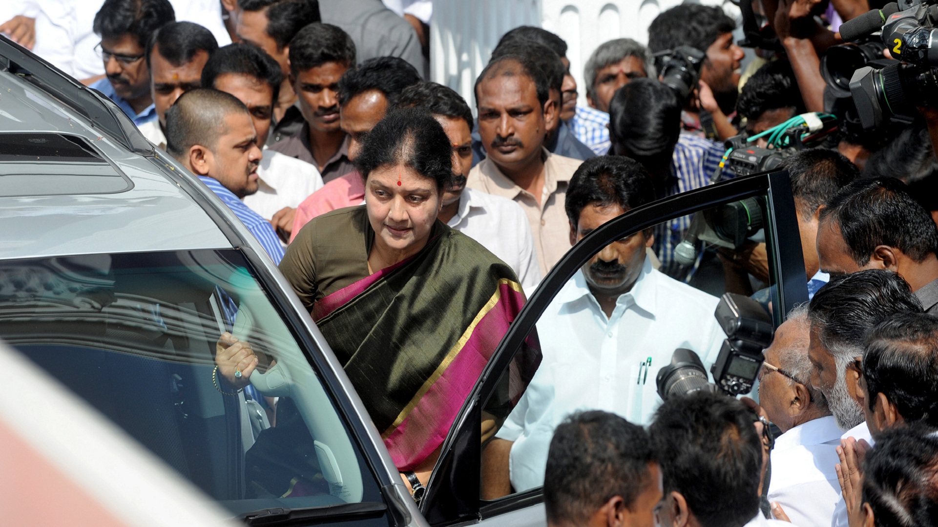 Will the real Sasikala please stand up? Will the real Sasikala please stand up?