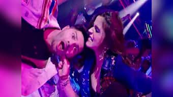 Tamma Tamma Again: Varun-Alia step into Sanjay-Madhuri's dancing shoes with authority