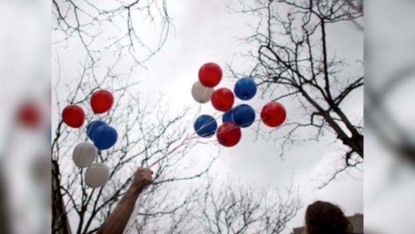 Kim Jong-Nam murder: South Korean activists use balloons to send leaflets across border