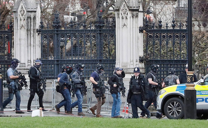 London: Five dead as knife-wielding man plows car on Westminster Bridge near the Houses of Parliament