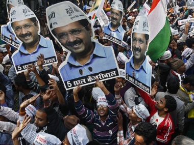 MCD Election 2017: AAP MLA Ved Prakash joins BJP; party claims Delhi state govt being destabilised MCD Election 2017: AAP MLA Ved Prakash joins BJP; party claims Delhi state govt being destabilised