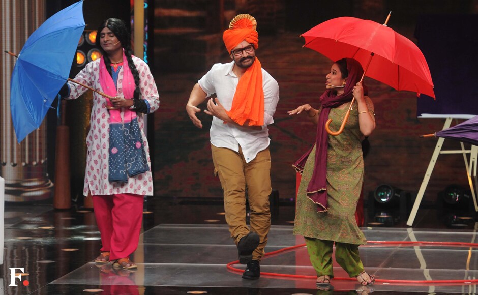 Aamir Khan shakes a leg. Sachin Gokhale/Firstpost Aamir Khan shakes a leg. Sachin Gokhale/Firstpost