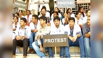Maharashtra doctors' strike: 4000 doctors go on mass leave; demand for safety