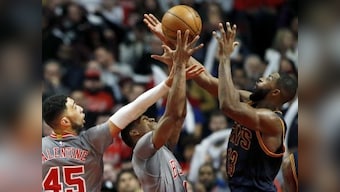 NBA roundup: Cavaliers lose 3rd straight game as Bulls complete sweep, Blazers down Rockets