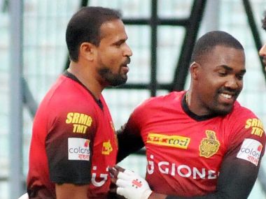 IPL 2017: Kolkata Knight Riders' Darren Bravo suffers injury scare while training IPL 2017: Kolkata Knight Riders' Darren Bravo suffers injury scare while training