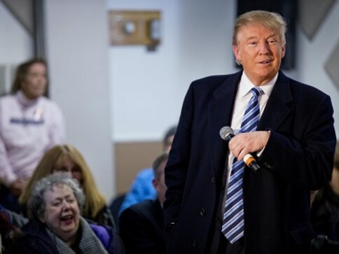 Donald Trump lashes out at reporter for 2005 tax return leak Donald Trump lashes out at reporter for 2005 tax return leak