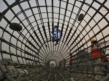 Freight and fridge sales: Economists seek GDP clues amid data doubts Freight and fridge sales: Economists seek GDP clues amid data doubts