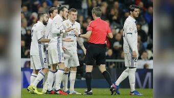 La Liga: Gareth Bale sent off in thrilling Real Madrid draw, Barcelona rout Sporting Gijon to top table