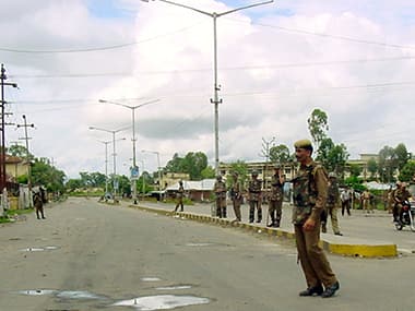 Manipur Election 2017: Poll staff, Assam Rifles trooper injured in two blasts; ex-minister's house attacked