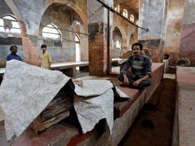 BJP's crackdown on abattoirs spreads, stoking Muslim unease BJP's crackdown on abattoirs spreads, stoking Muslim unease