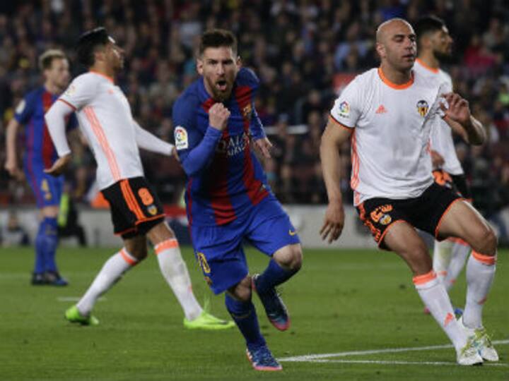 La Liga: Barcelona's Lionel Messi scores brace to close gap on Real Madrid, Atletico trounce Sevilla