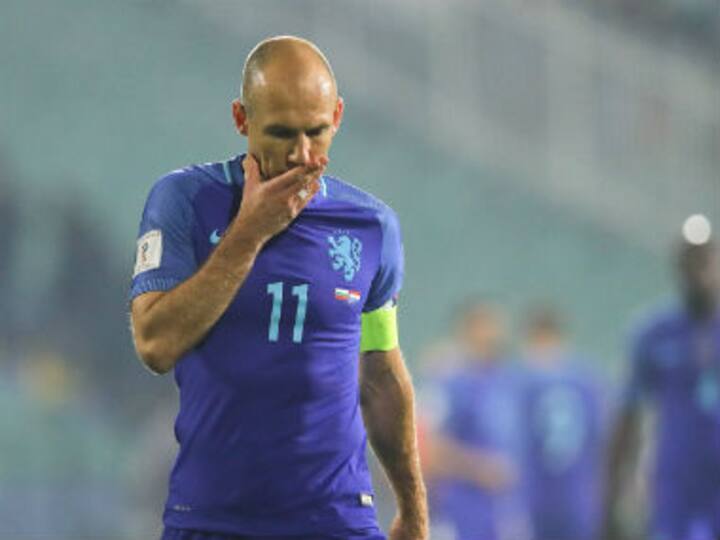 World Cup qualifiers: Netherlands captain Arjen Robben labels Bulgaria defeat as 'nightmare'