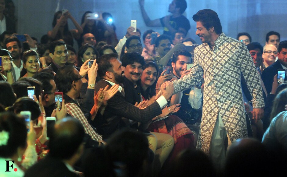 Shah Rukh Khan meets audience members. Sachin Gokhale/Firstpost Shah Rukh Khan meets audience members. Sachin Gokhale/Firstpost