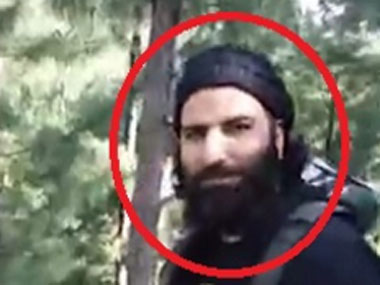 Sabhat Bro Burhan Wani's successor Sabzar Ahmad Bhat trapped in Tral, locked in ...