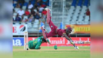 West Indies vs Pakistan: Ahmed Shehzad suffers nasty injury after colliding with Chadwick Walton in 2nd T20I