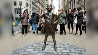 New York's 'Fearless Girl' statue to remain on Wall Street, says mayor Bill de Blasio