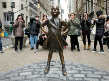 New York's 'Fearless Girl' statue to remain on Wall Street, says mayor Bill de Blasio New York's 'Fearless Girl' statue to remain on Wall Street, says mayor Bill de Blasio