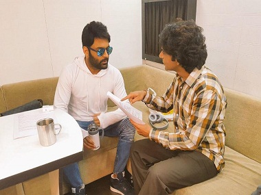 Kapil Sharma allegedly hurled a shoe at Sunil Grover, slapped him repeatedly Kapil Sharma allegedly hurled a shoe at Sunil Grover, slapped him repeatedly