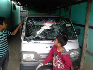 Manipur Election 2017: Tensions run high in Khangabok as post-poll violence erupts  Manipur Election 2017: Tensions run high in Khangabok as post-poll violence erupts