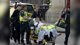 London terror attack: Armed officers raid flat in Birmingham, seven arrested
