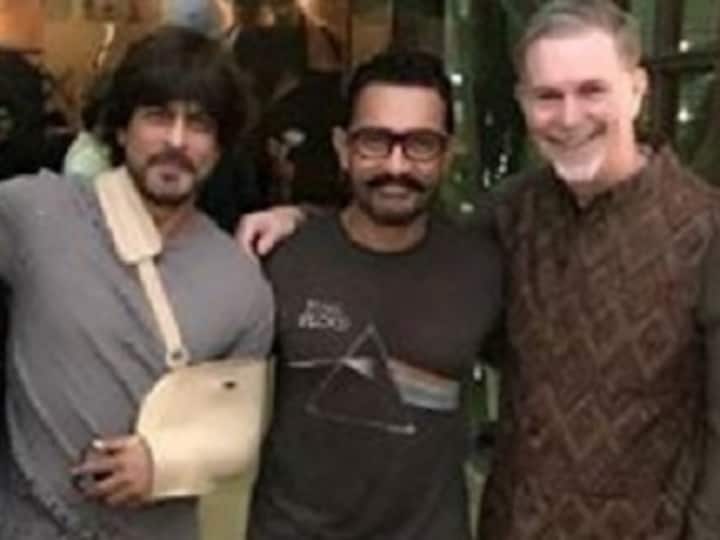 Instagram love: Shah Rukh Khan and Aamir Khan 'chill' with Netflix CEO Reed Hastings