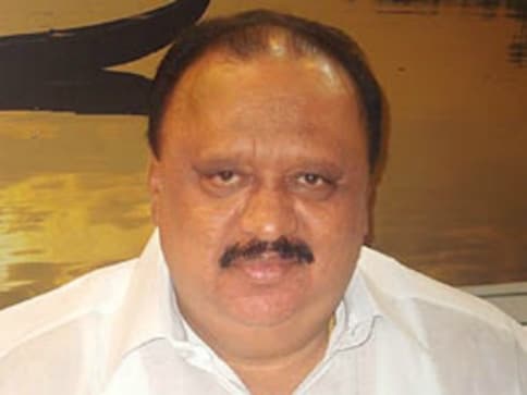 Kerala: Asianet TV office attacked following reports alleging land encroachment by transport minister Thomas Chandy Kerala: Asianet TV office attacked following reports alleging land encroachment by transport minister Thomas Chandy