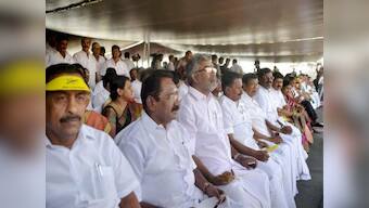 AIADMK merger: OPS, EPS camps fail to reach consensus on status of Sasikala, Dinakaran in party