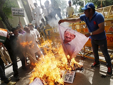 MCD Election 2017: Exit polls portend bad omen for AAP; is the aam aadmi dream dead? MCD Election 2017: Exit polls portend bad omen for AAP; is the aam aadmi dream dead?