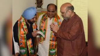 MCD polls: Arvinder Singh Lovely joins BJP in a major jolt to Congress in Delhi