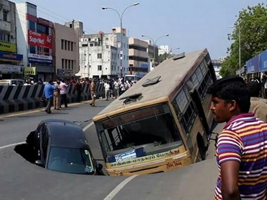 Chennai Metro work likely behind Anna Salai road accident, cave-in takes along MTC bus and car Chennai Metro work likely behind Anna Salai road accident, cave-in takes along MTC bus and car