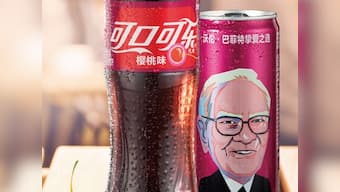 Billionaire Warren Buffett becomes face of Coca-Cola in China
