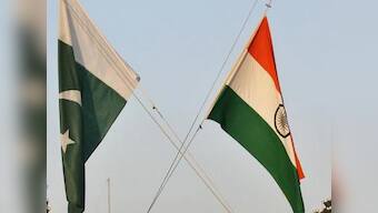 Pakistani man flies in to Delhi Airport, tells officials he is an ISI agent