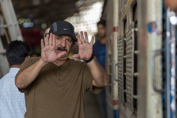Iranian filmmaker Majid Majidi spotted shooting in Mumbai for Beyond The Clouds