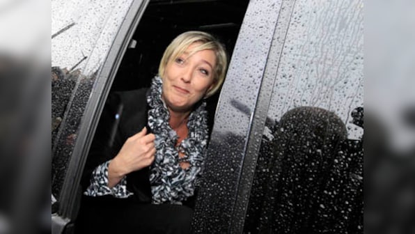 French presidential candidate Marine Le Pen vows to end immigration if elected
