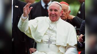 Rome: Pope Francis opens free launderette for homeless